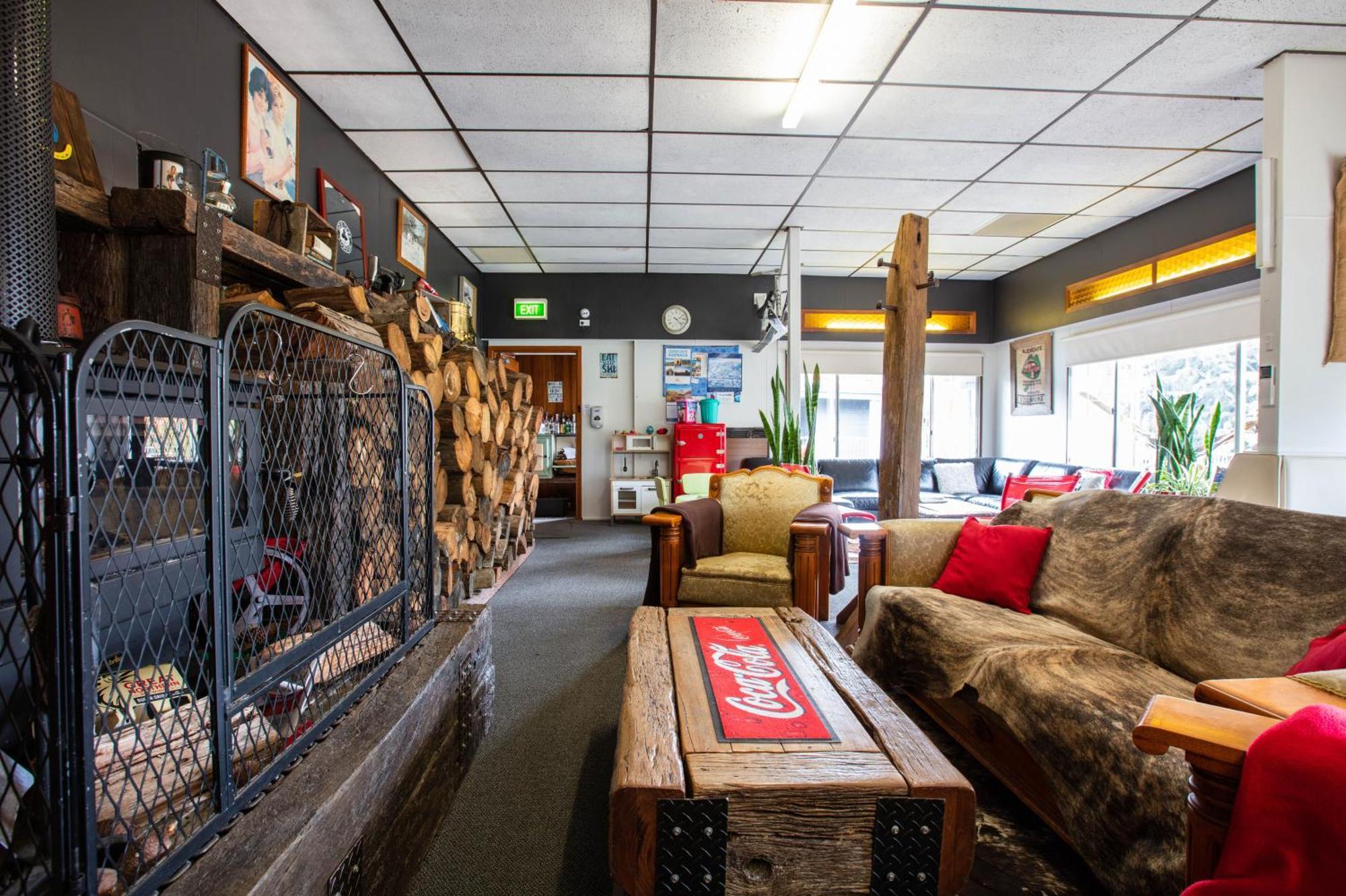 Kookaburra Lodge Jindabyne Exterior foto